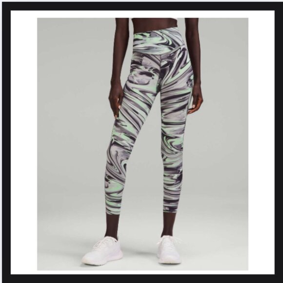 Lululemon Base Pace High-Rise Running Tight 25" - Picture 2 of 3